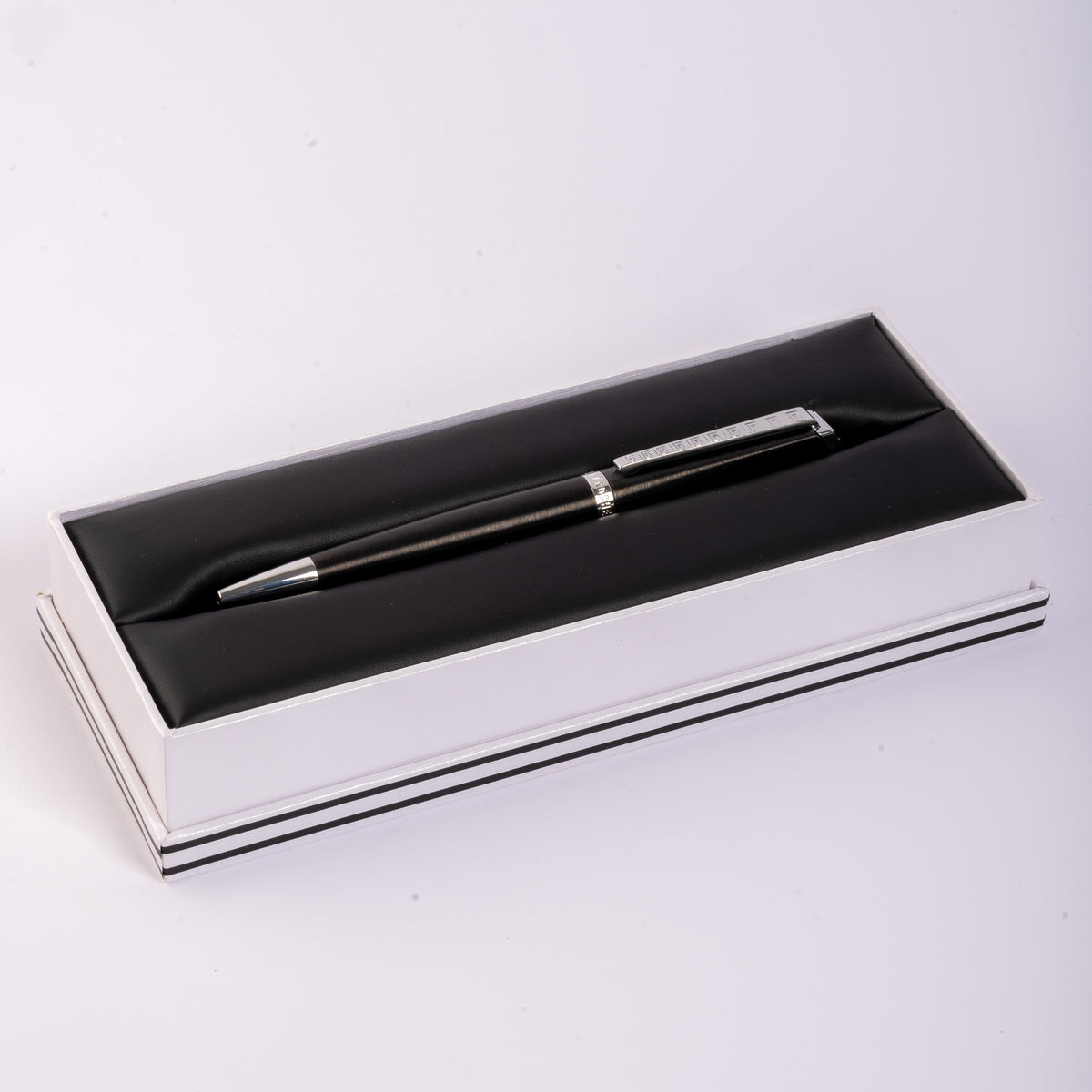 Guy Laroche Andrea Gents Stainless Steel Black Pen