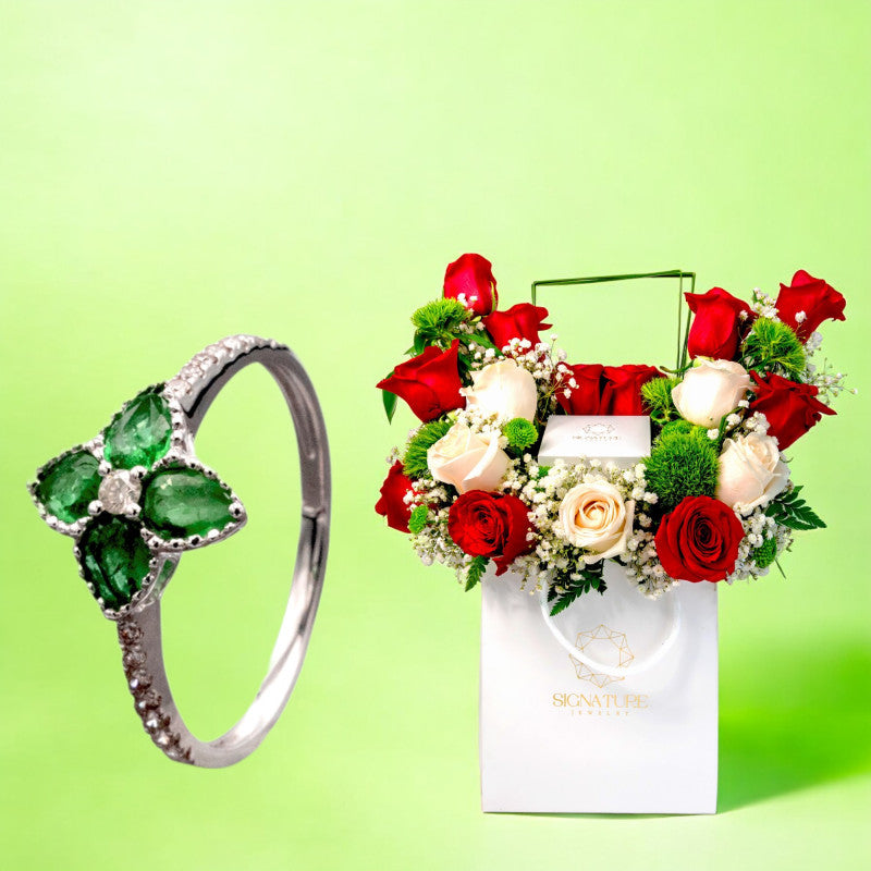 Flower shape Diamond and Emerald Ring with Flowers Arrangement