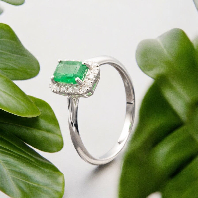 Emerald Majesty Princess Cut Diamond Ring